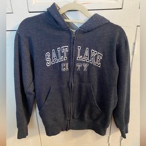 Chambray dark blue and gray lining thick material zip up hoodie Salt Lake size M